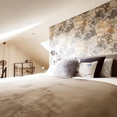 Zamkowa 9 Apartment With A View On Wawel Castle By Homeprime Krakow Exterior photo